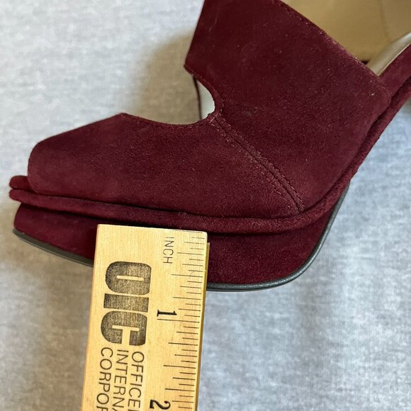 MICHAEL Michael Kors Burgundy Suede/Leather Heels, Never worn.  Size 7 - Picture 10 of 12